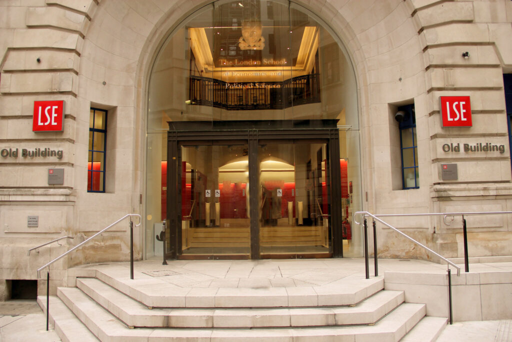 LSE-OldBuilding2019 LSE-OldBuilding2019